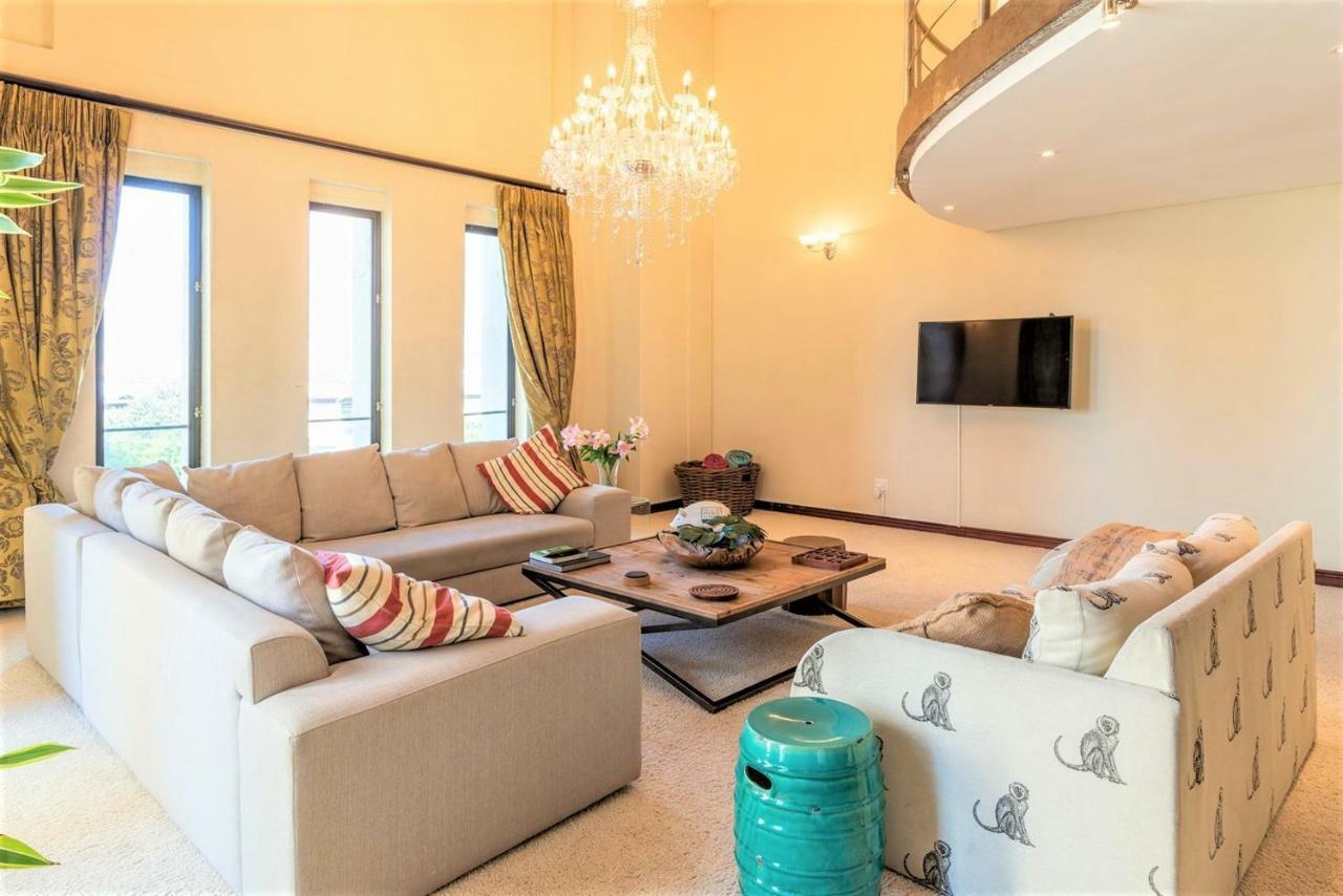 Nyc Style Downtown Duplex Daire Cape Town Dış mekan fotoğraf